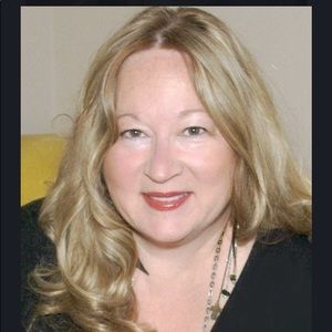 Meet your Posher, Gena